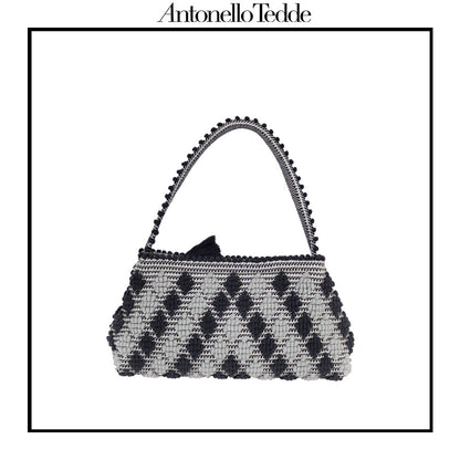 PIATTA Rombetti Handle - Sustainable handwoven zip purse handbag entirety hand-woven. BLACK and GREY