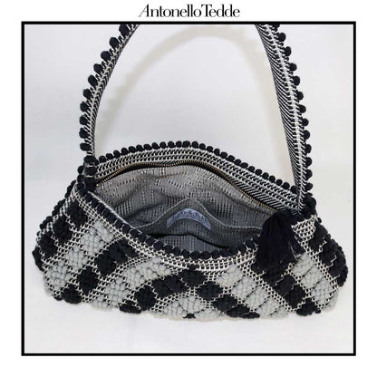 PIATTA Rombetti Handle - Sustainable handwoven zip purse handbag entirety hand-woven. BLACK and GREY